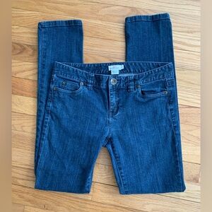 Vinyard Vines Jeans ~ Size 4, Straight Leg ~ Dark Wash ~ Great condition